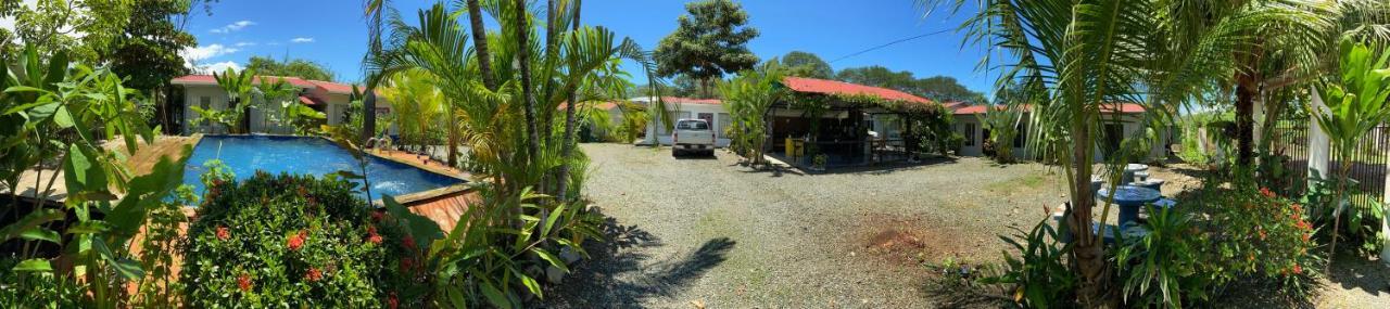 Rooms & Pool Macaws Uvita Esterno foto
