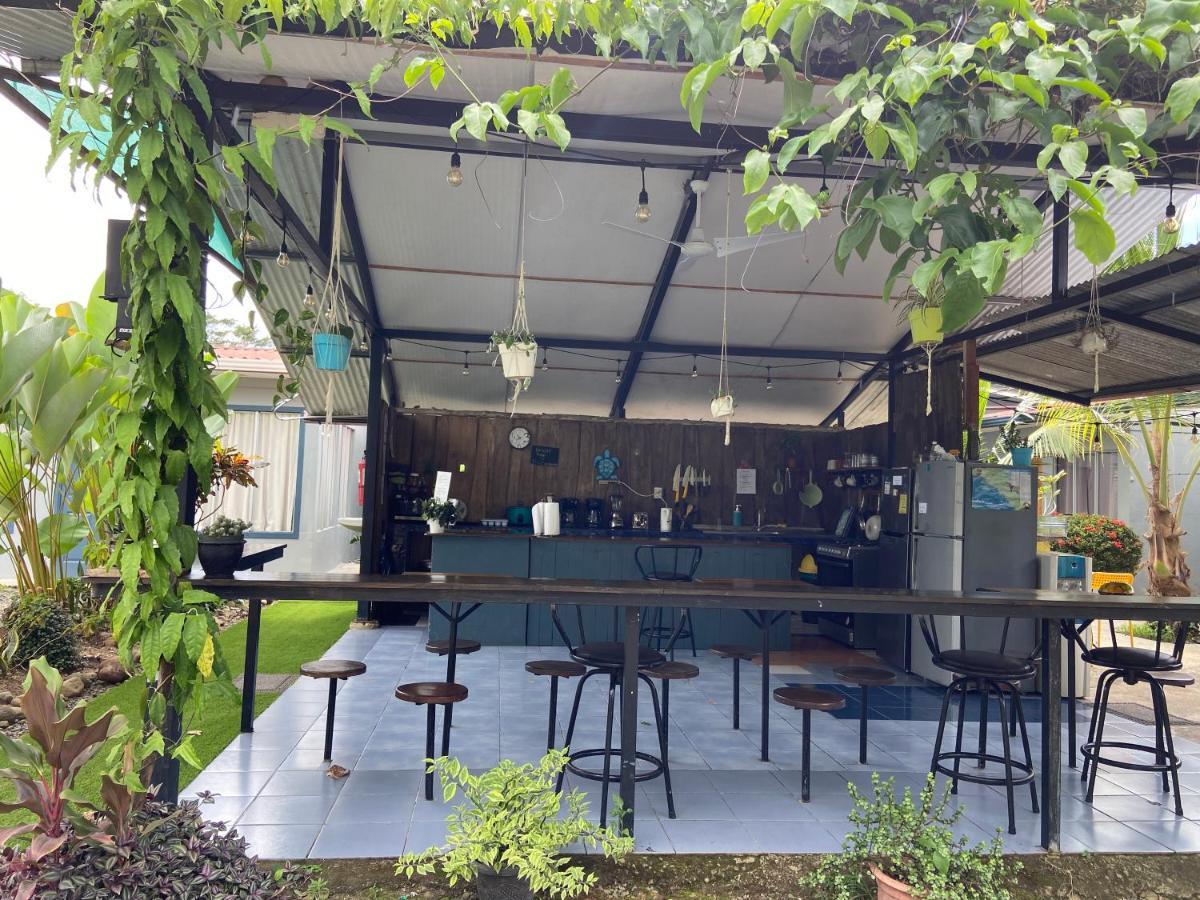 Rooms & Pool Macaws Uvita Esterno foto