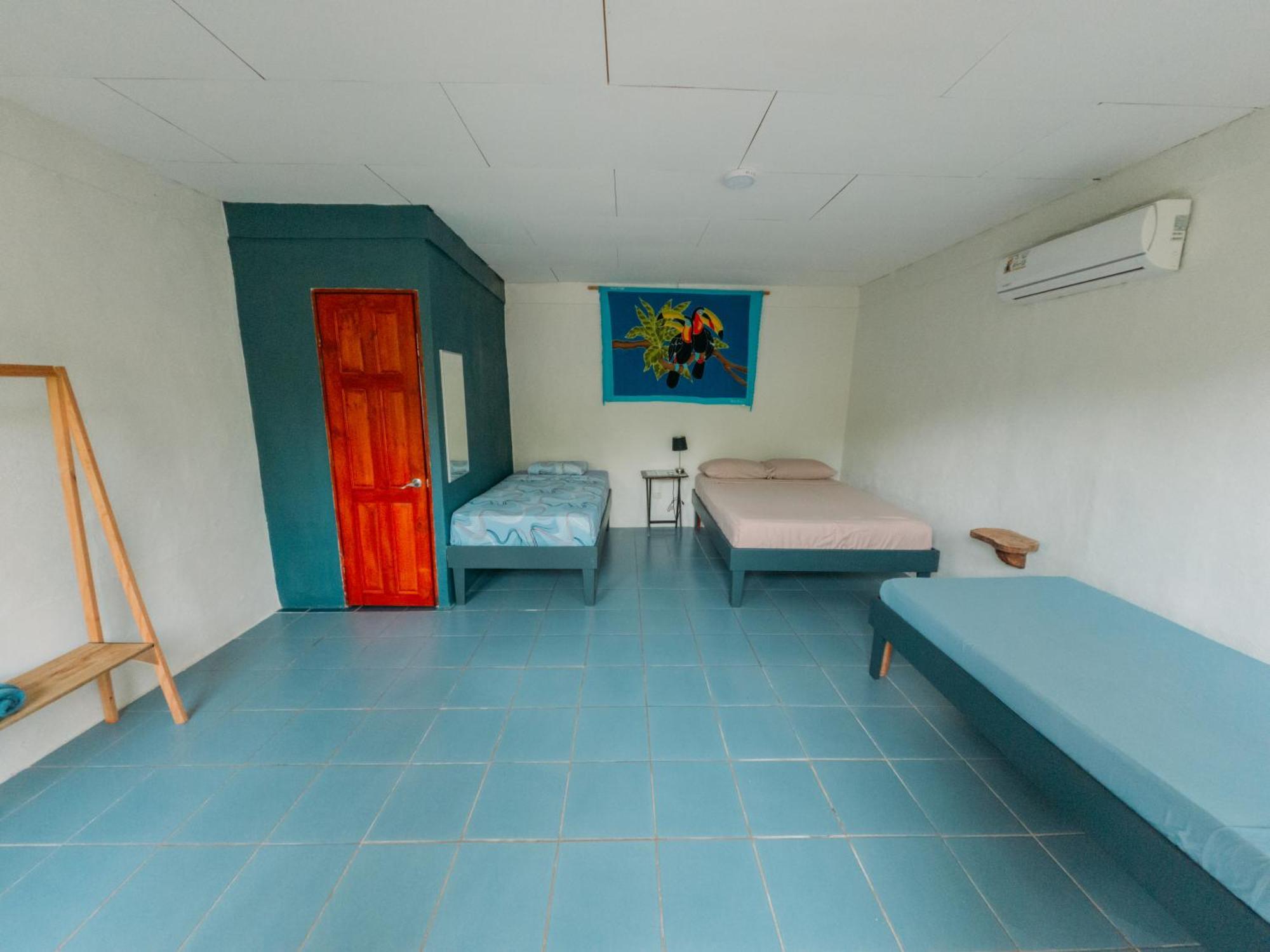 Rooms & Pool Macaws Uvita Esterno foto