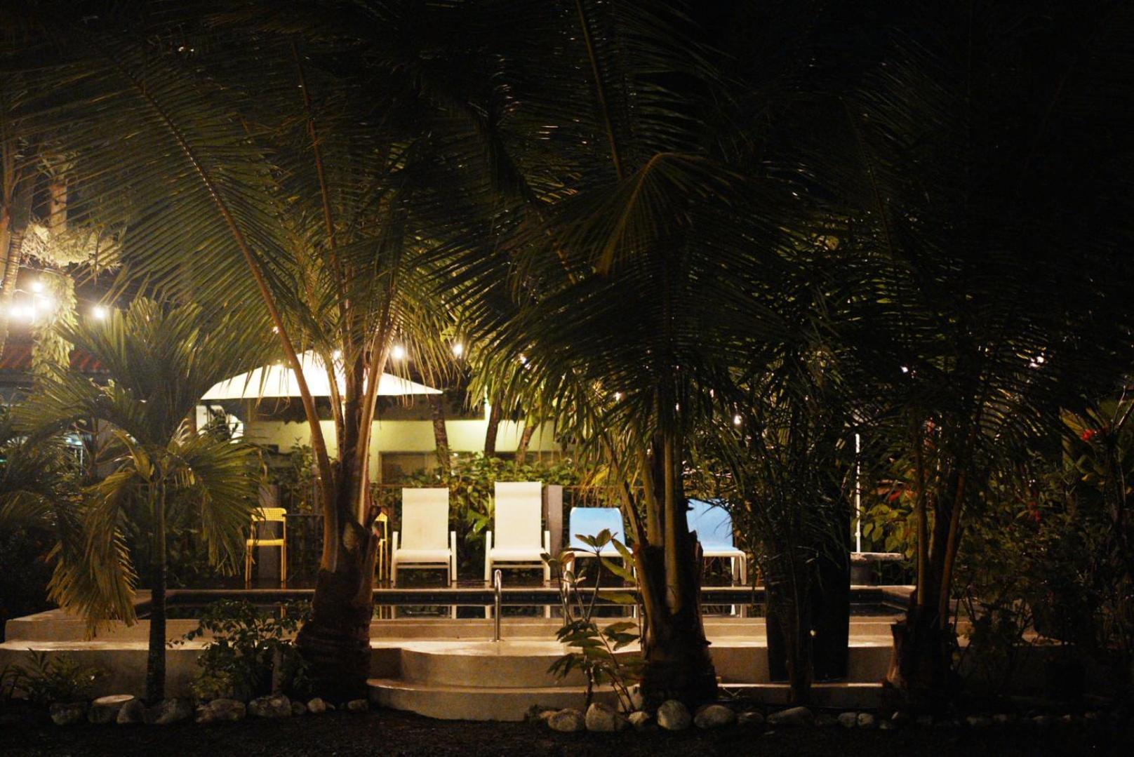 Rooms & Pool Macaws Uvita Esterno foto
