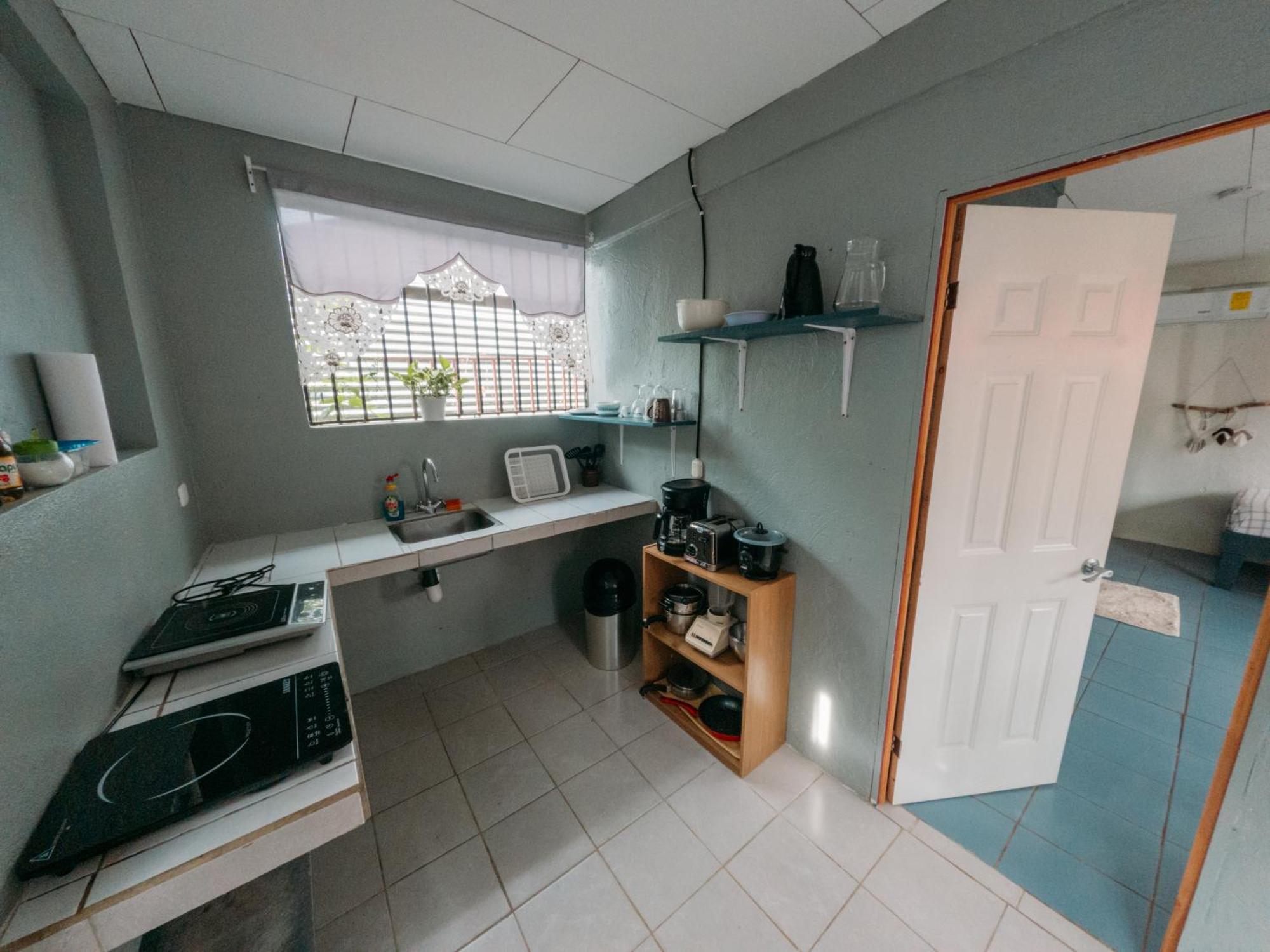 Rooms & Pool Macaws Uvita Esterno foto